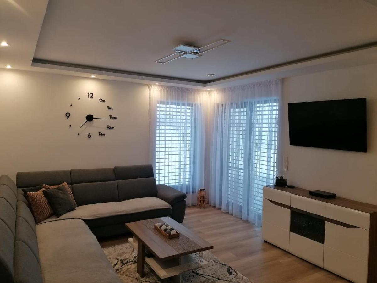 Villa Alex Vel'ka Lomnica Exteriér fotografie